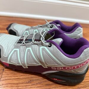 Salomon Women's Gray and Purple Athletic Shoes